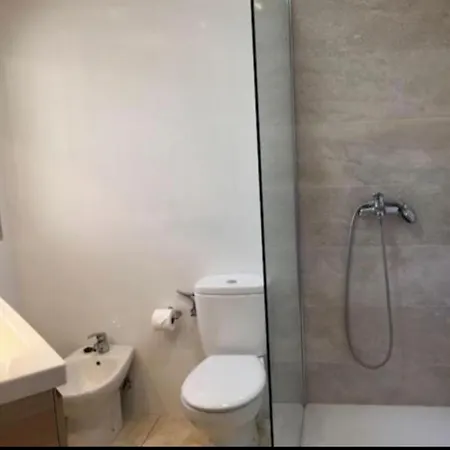 Apartment Gongolas